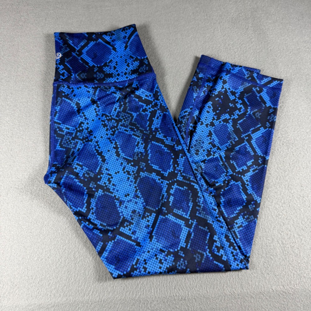 Lululemon High Times Pant 6 Full-On Luon Snake Pipe Dream Sapphire Blue Leggings